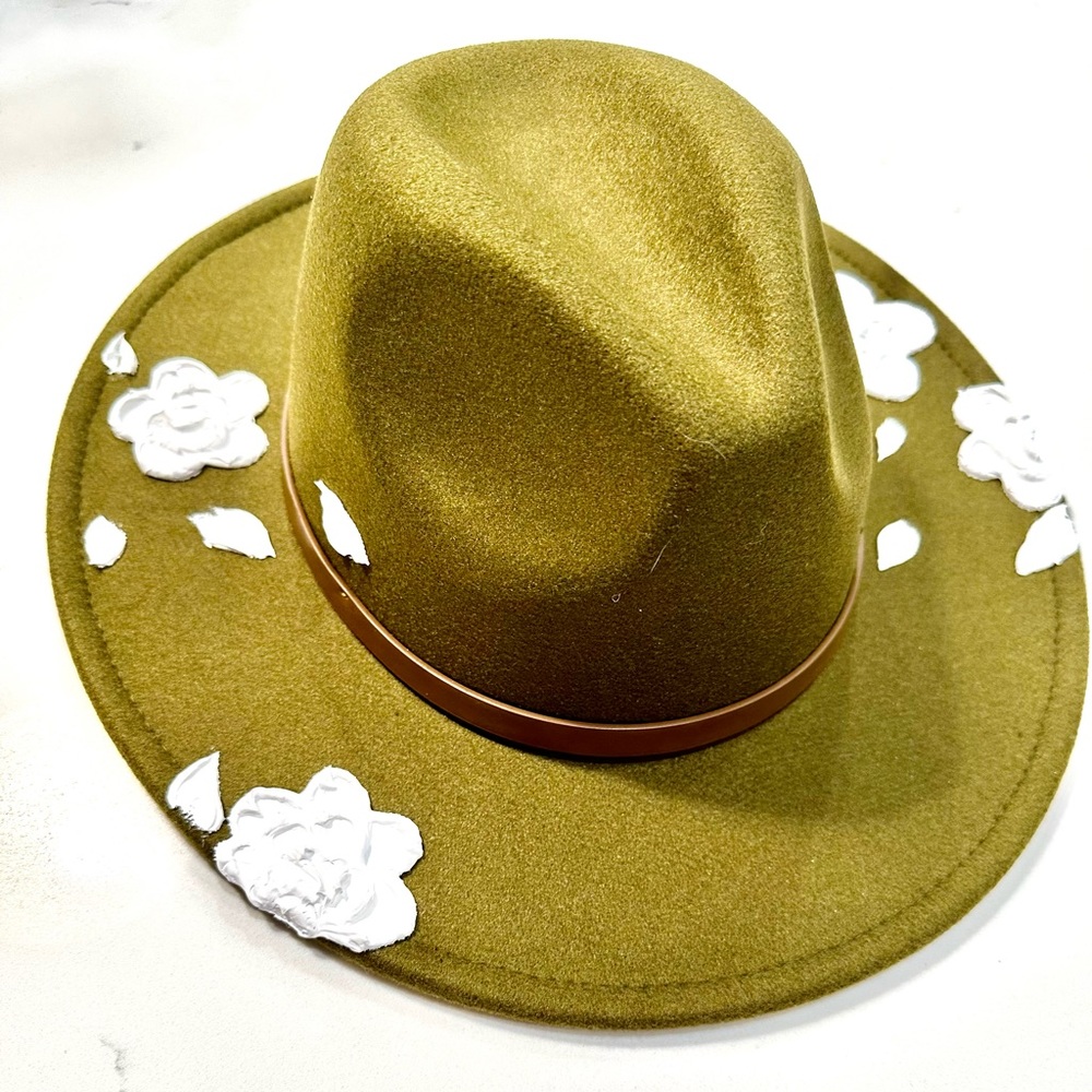 Hand painted Panama hat - Field of Petals - Picture 1 of 5